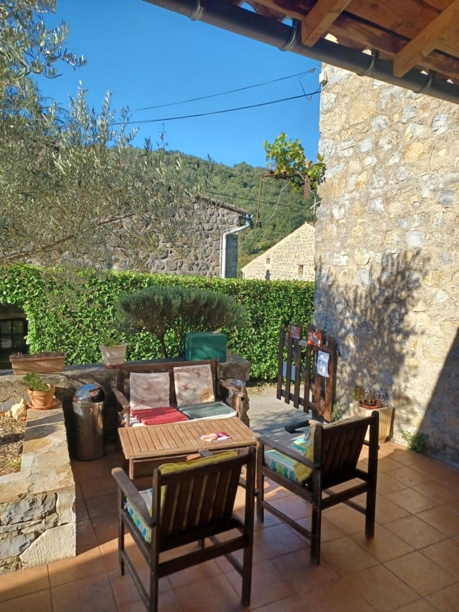 Gites Du Domaine De Serre Long Saint-Maurice-d'Ibie Экстерьер фото